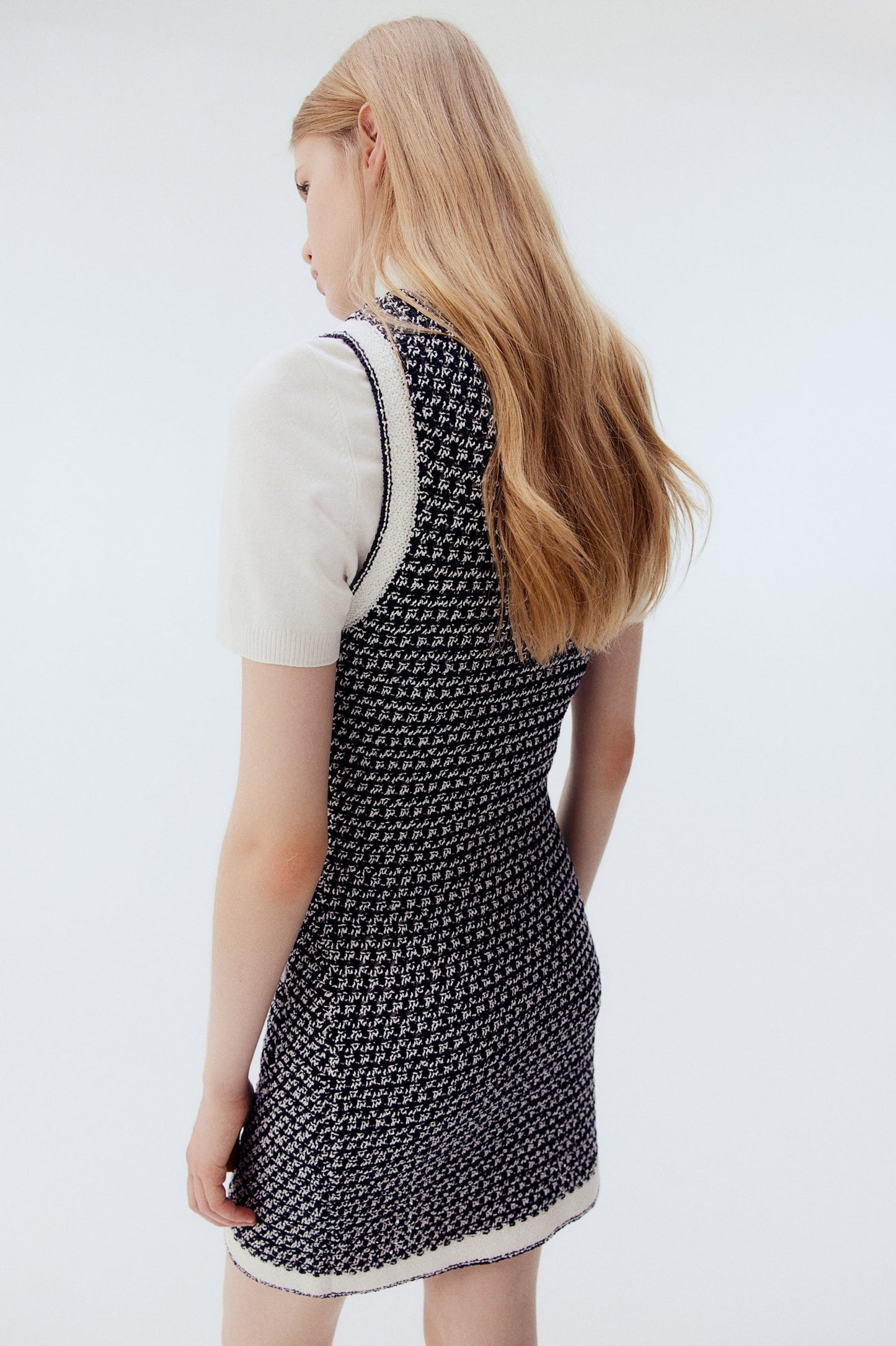 Textured Knit Dress With Pockets