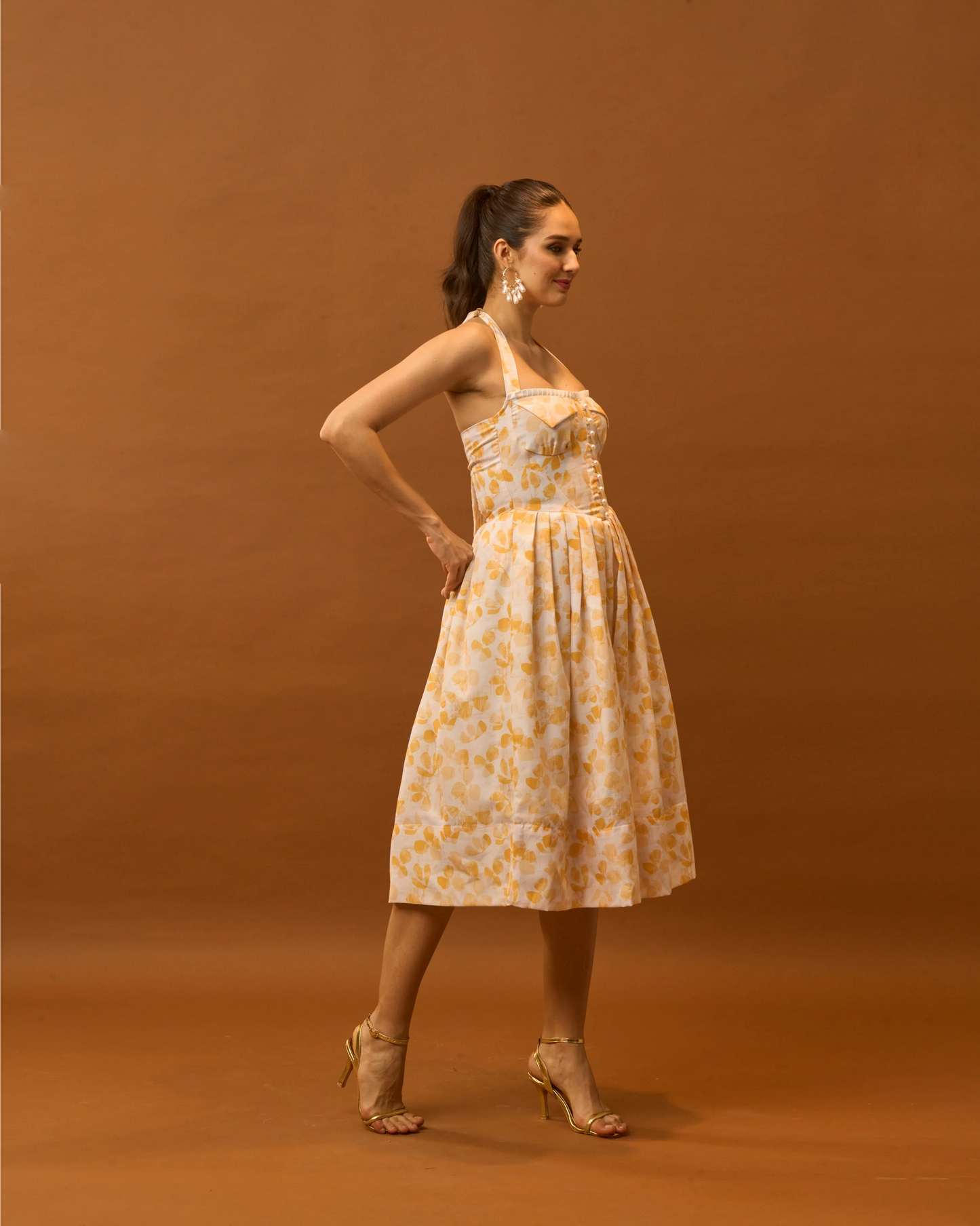 Moon Tie-Around Neck Strap Dress In Yellow