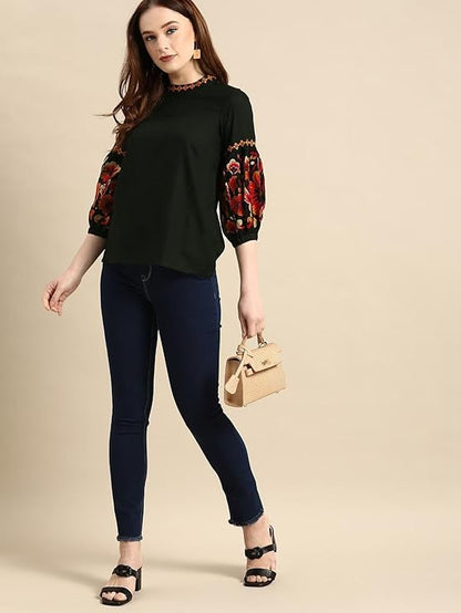 Mia Embroidered Fit Regular Top