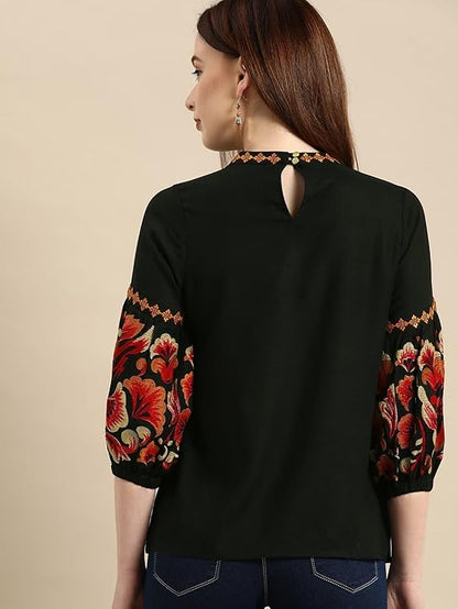 Mia Embroidered Fit Regular Top