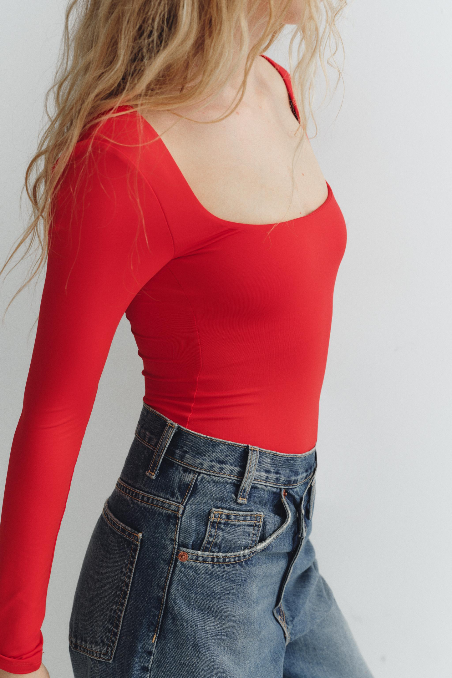 Hazel Square Neckline Bodysuit In Red