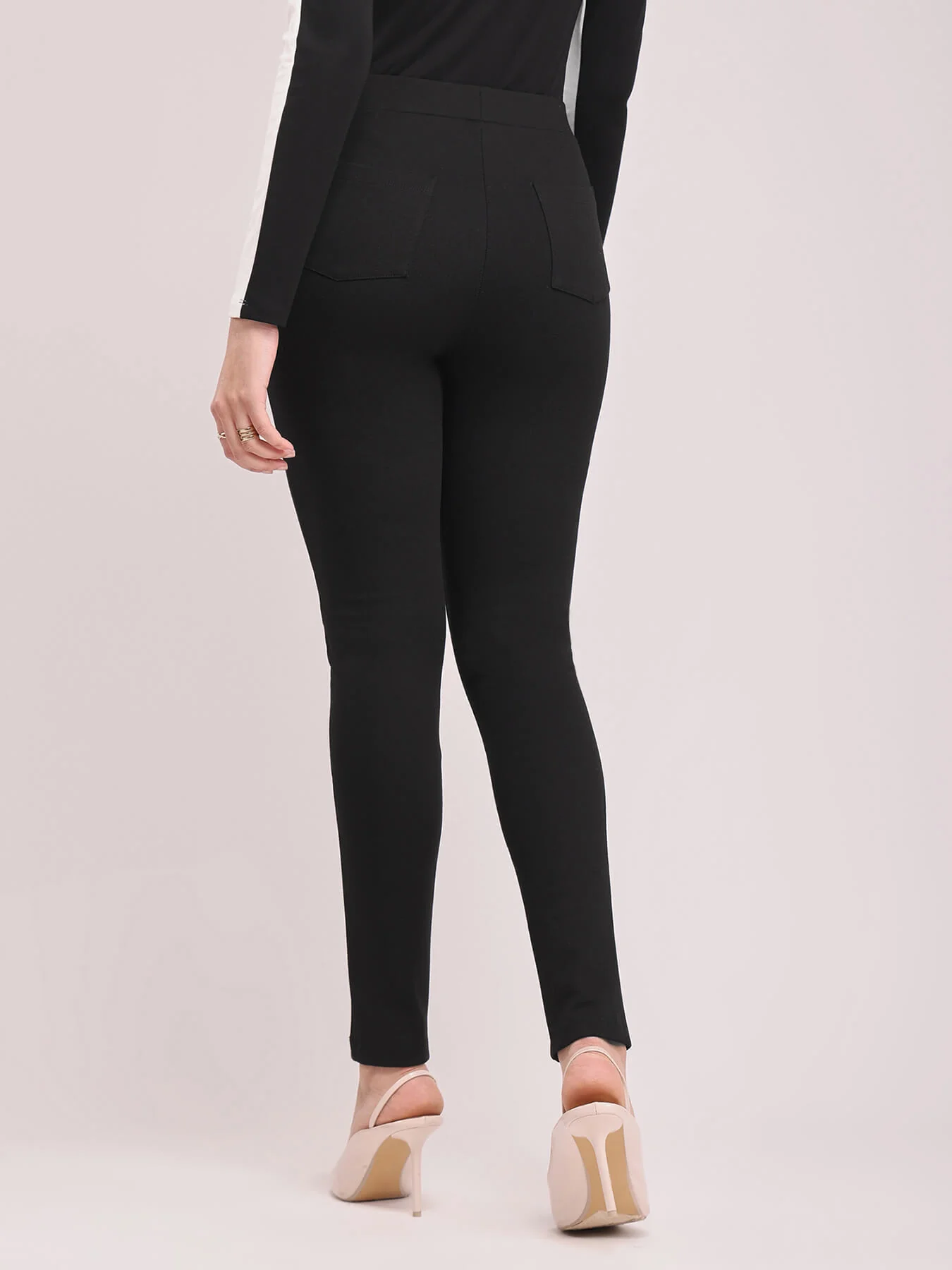 Black Skinny Pants