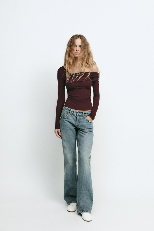 Quinlan Asymmetric Neckline Top In Wine